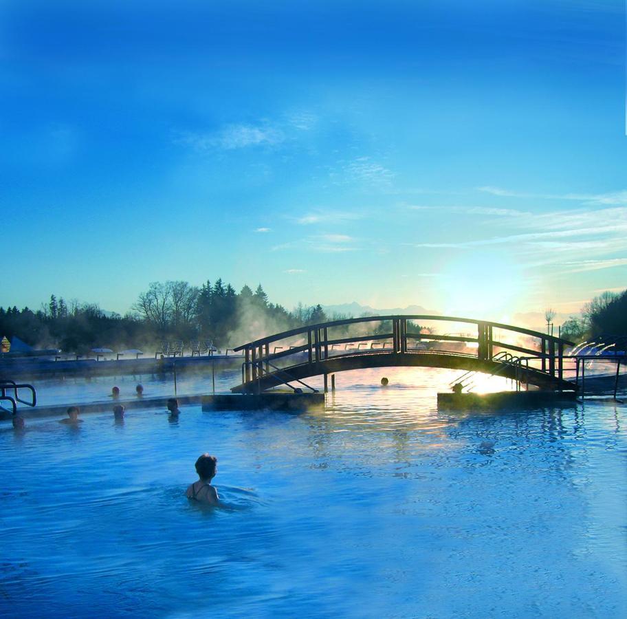באד אנדורף Stroebinger Hof - Therme Wellness Resort מראה חיצוני תמונה